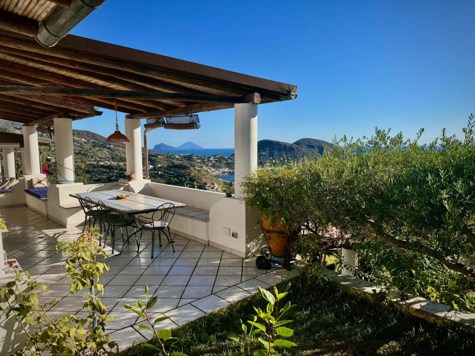 Villa 'A Pisa Lipari  Exterior photo